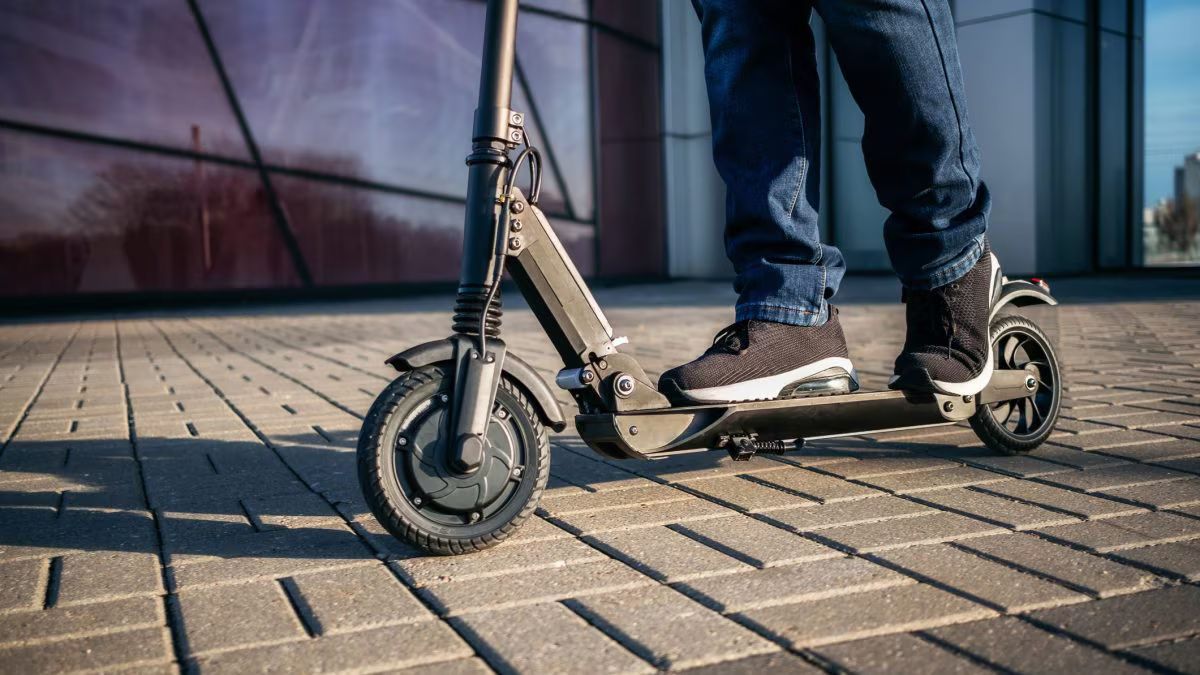 multe fino a 400 euro monopattini cambia tutto in italia le nuove regole massima attenzione da Thesocialpost.it multe fino a 400 euro monopattini cambia tutto in italia le nuove regole massima attenzione