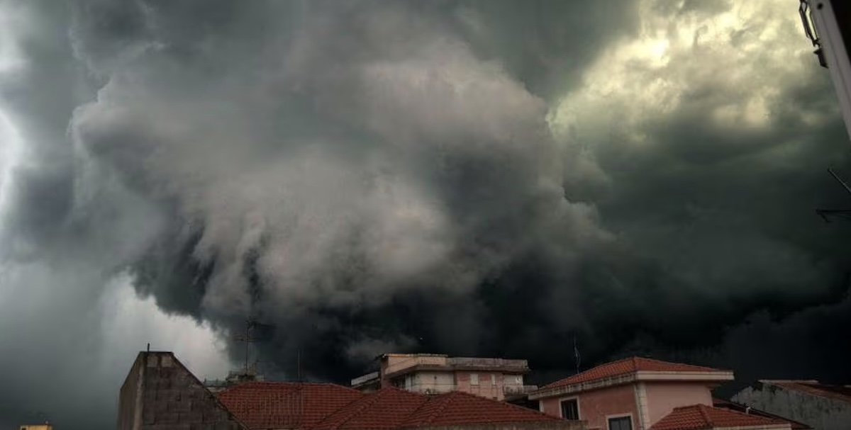 allerta meteo giornata esplosiva in italia violenti temporali pomeridiani proprio l236 da Thesocialpost.it allerta meteo giornata esplosiva in italia violenti temporali pomeridiani proprio l236