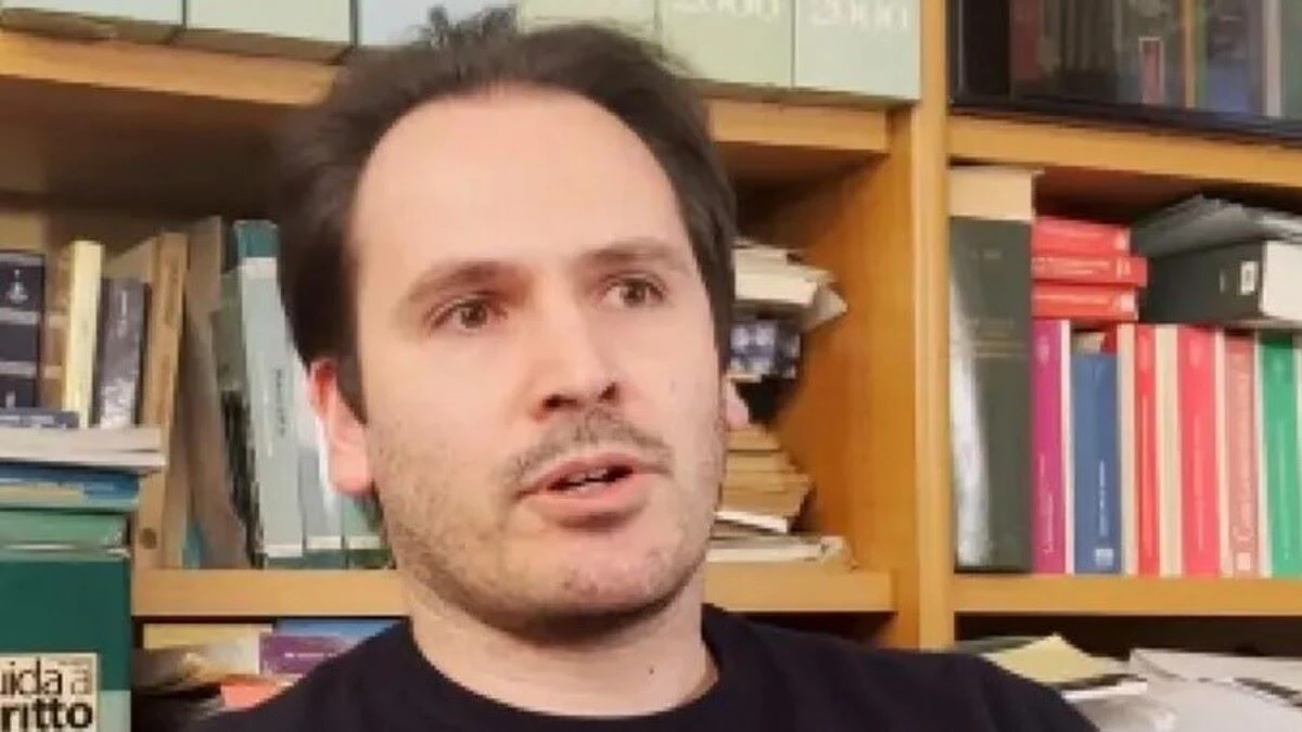 roba inquietante mattino cinque garlasco cosa sarebbe stato trovato nel pc di andrea sempio da Thesocialpost.it roba inquietante mattino cinque garlasco cosa sarebbe stato trovato nel pc di andrea sempio