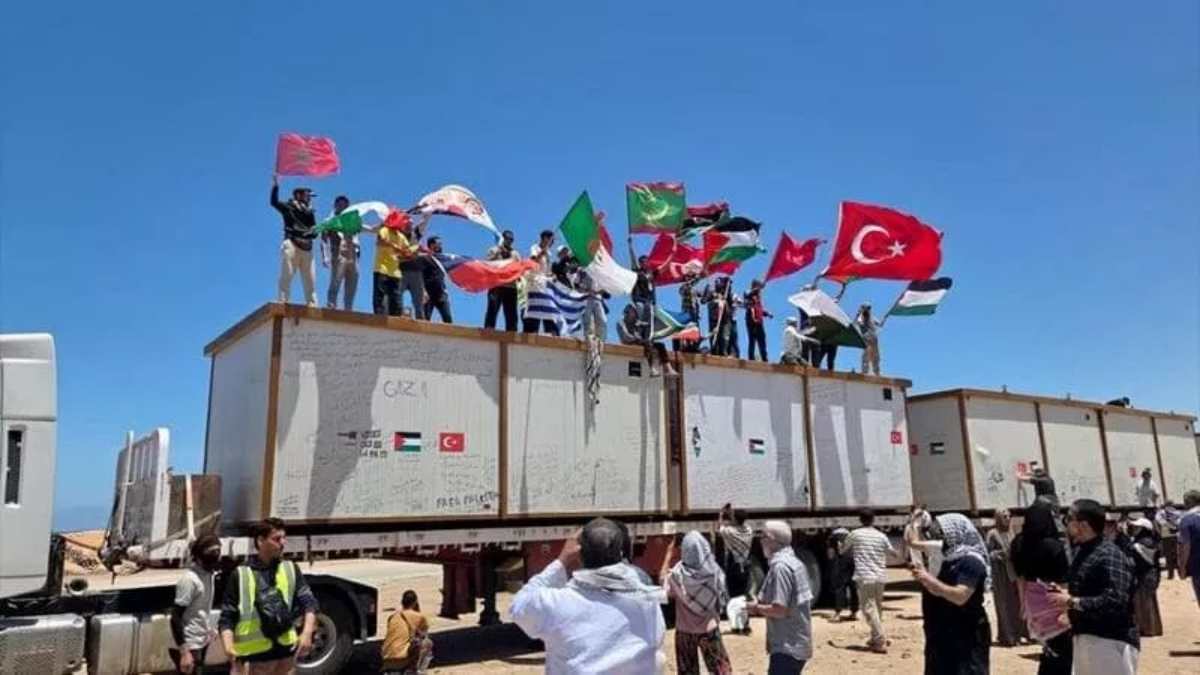 flotilla di terra allarme in libia persi i contatti con dieci attivisti tra loro due italiani da Thesocialpost.it flotilla di terra allarme in libia persi i contatti con dieci attivisti tra loro due italiani