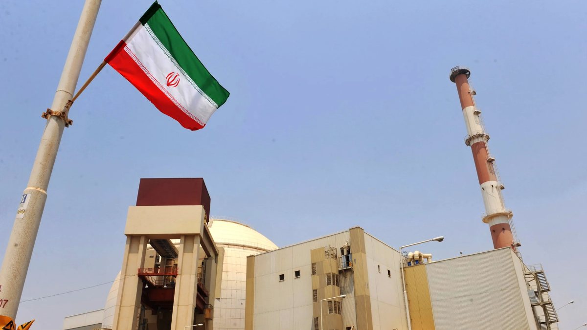 iran la minaccia nucleare scuote trump se ci attaccano arricchiamo l8217uranio al 90 da Thesocialpost.it iran la minaccia nucleare scuote trump se ci attaccano arricchiamo l8217uranio al 90
