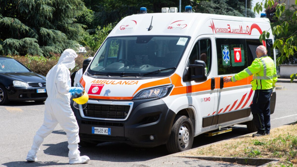 ebola dottoressa rientrata dal congo in quarantena allo spallanzani da Thesocialpost.it ebola dottoressa rientrata dal congo in quarantena allo spallanzani