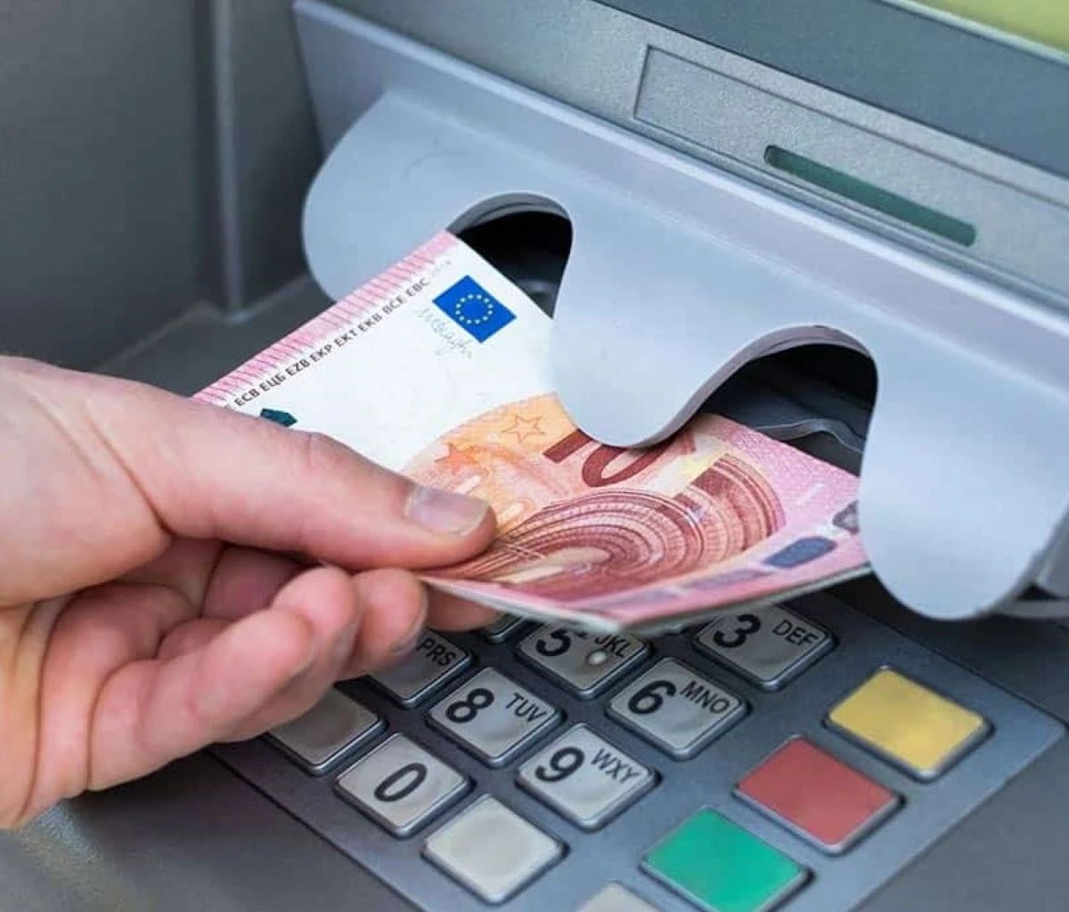 Pensioni: possibili aumenti e rivalutazione degli assegni dal 2027