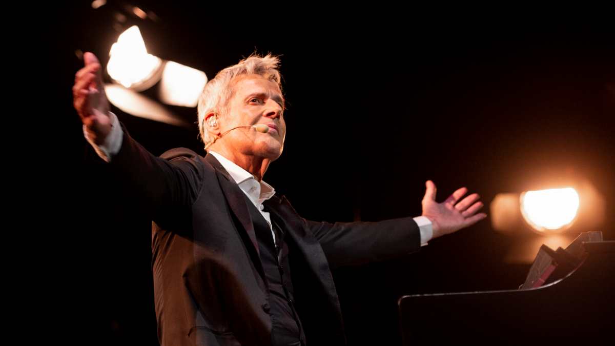 claudio baglioni costretto a fermarsi problema grave fan sotto shock da Tvzap.it claudio baglioni costretto a fermarsi problema grave fan sotto shock