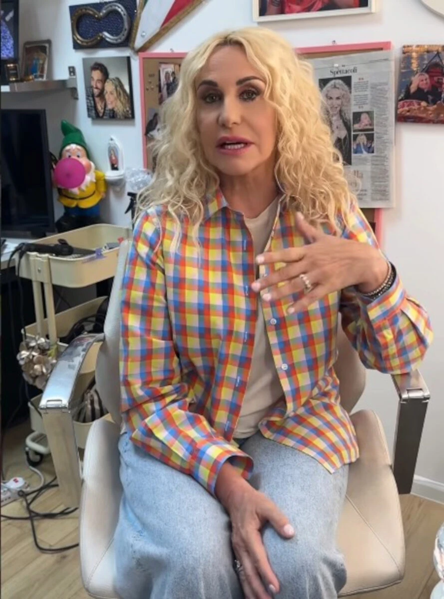 Antonella Clerici in uno scatto pubblicato nell'articolo