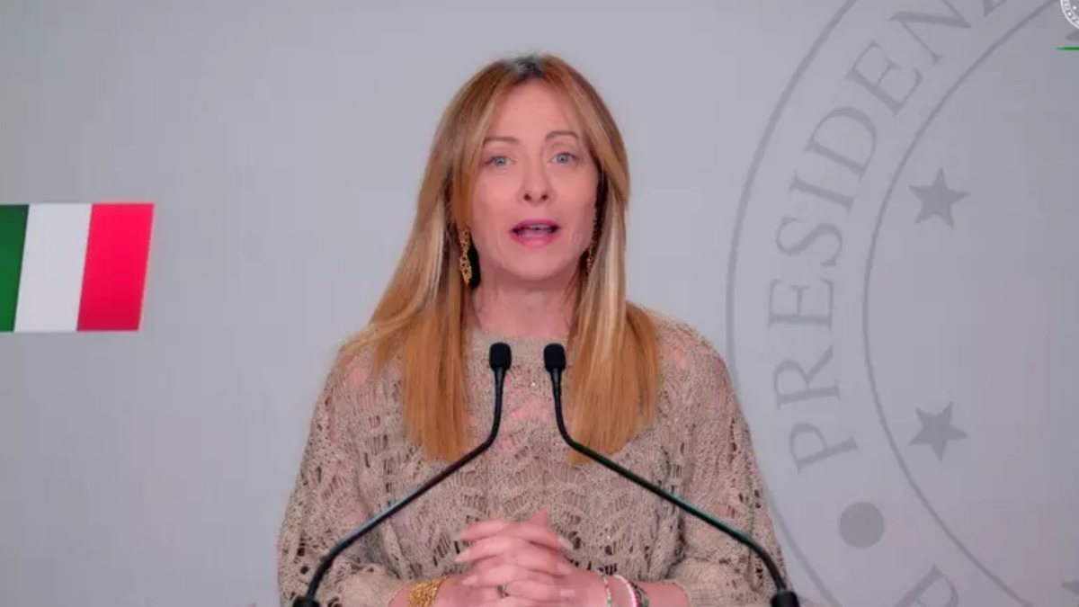 siamo sconvolti meloni l8217annuncio all8217italia 232 appena arrivato cosa succede da Thesocialpost.it siamo sconvolti meloni l8217annuncio all8217italia 232 appena arrivato cosa succede