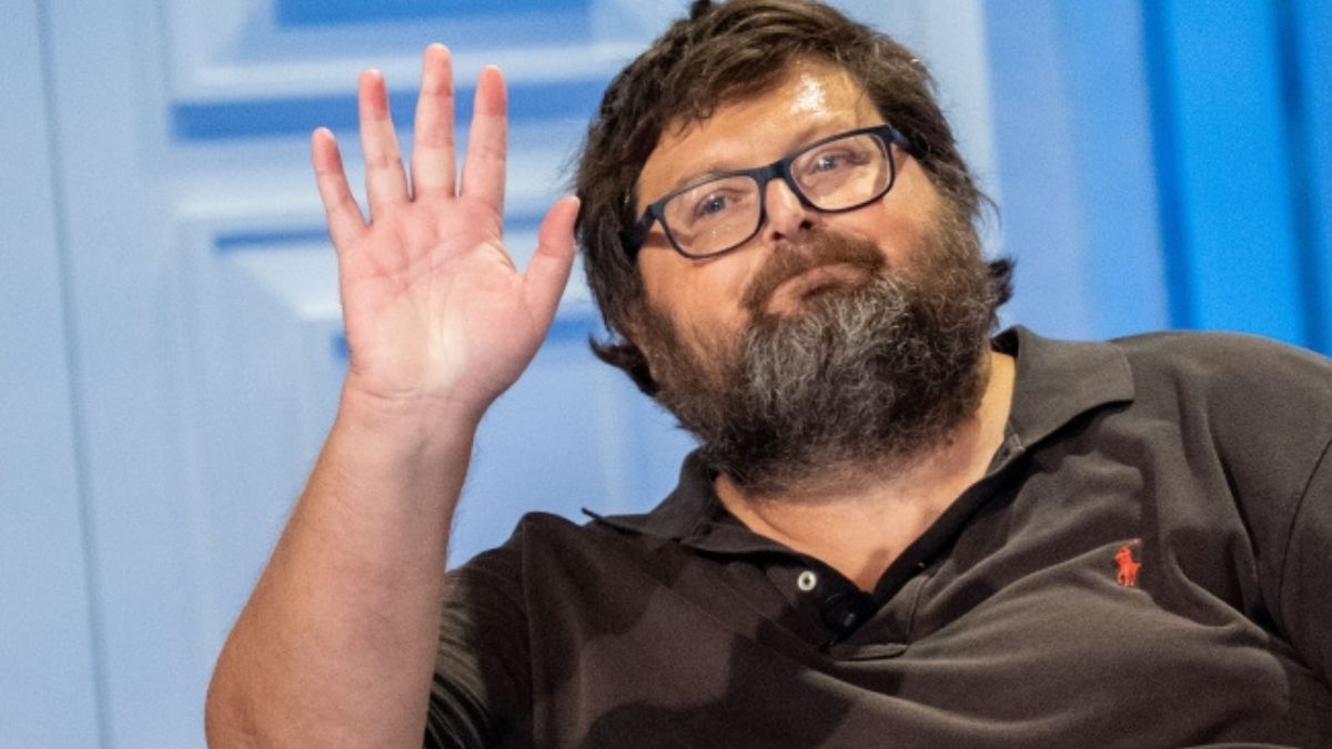 adinolfi la denuncia di un8217anziana coppia gli abbiamo dato i risparmi perch233 credevamo ai suoi valori e ci ha portato via 79mila euro da Thesocialpost.it adinolfi la denuncia di un8217anziana coppia gli abbiamo dato i risparmi perch233 credevamo ai suoi valori e ci ha portato via 79mila euro
