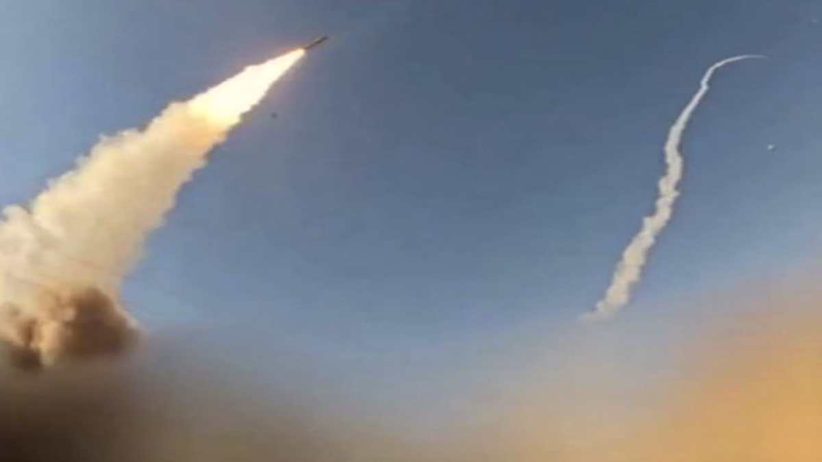 Guerra Iran, ottava notte di raid Usa: colpita Qeshm, Teheran sospende il memorandum