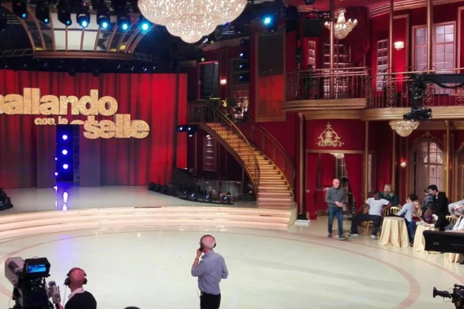 Milly Carlucci nello studio di Ballando con le Stelle