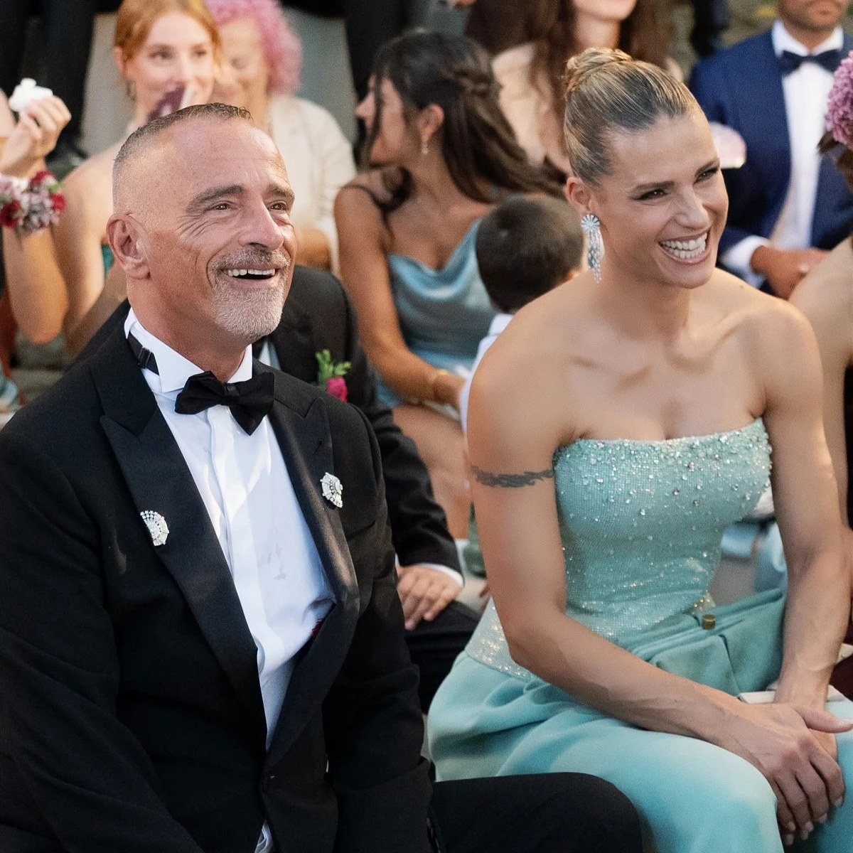 Eros Ramazzotti e la compagna in uno scatto condiviso durante i giorni del matrimonio