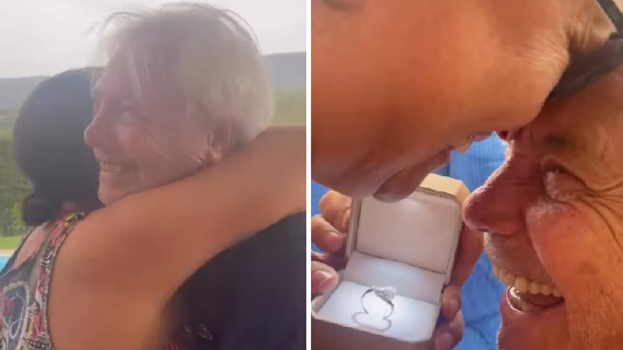 mi vuoi sposare il famosissimo cantante italiano sorprende tutti dolce annuncio da Thesocialpost.it mi vuoi sposare il famosissimo cantante italiano sorprende tutti dolce annuncio