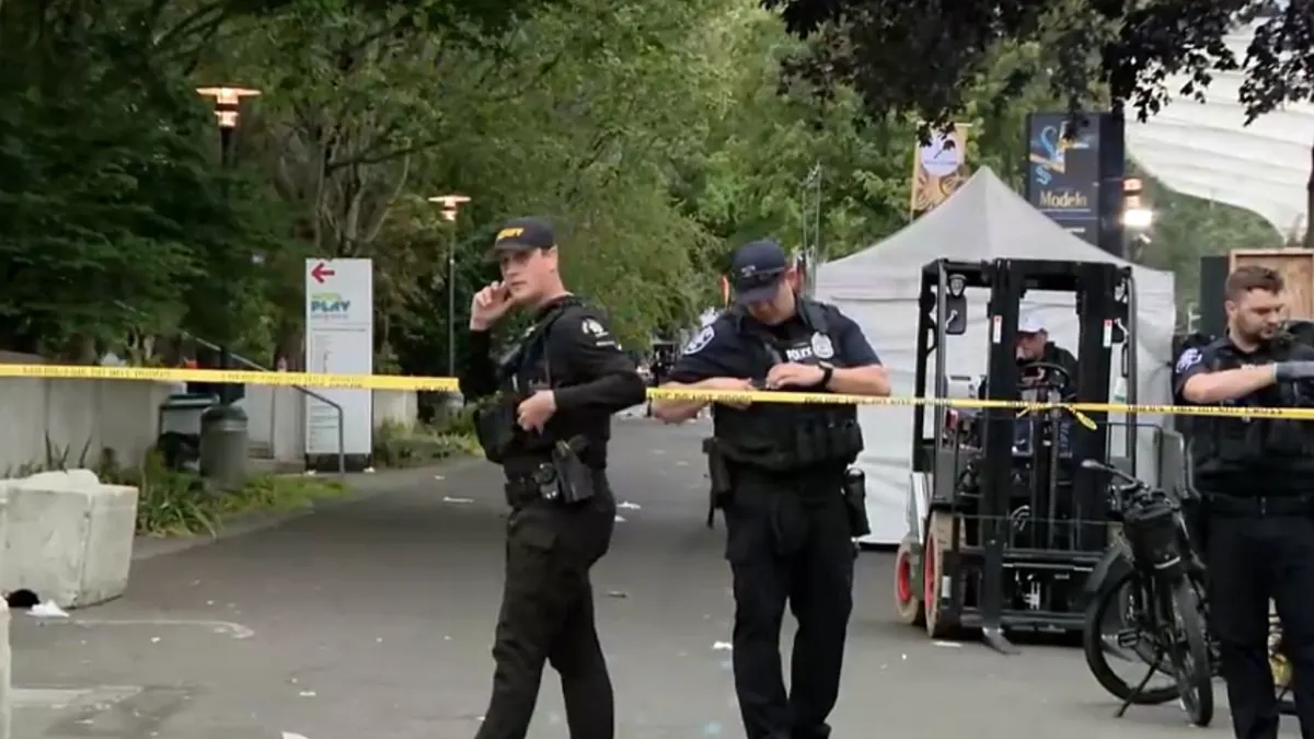 spari tra la folla festival finisce in tragedia 232 strage da Thesocialpost.it spari tra la folla festival finisce in tragedia 232 strage