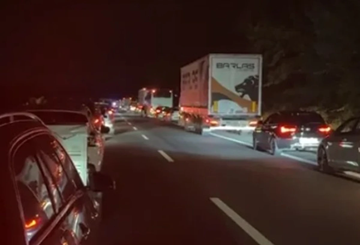 Incidente stradale in autostrada: intervento dei soccorsi