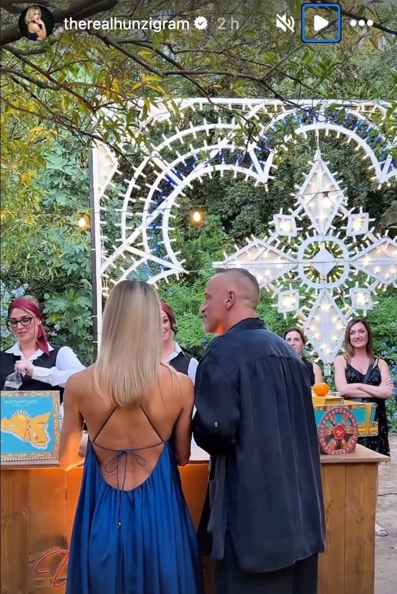 Michelle Hunziker ed Eros Ramazzotti insieme alla festa del matrimonio di Aurora