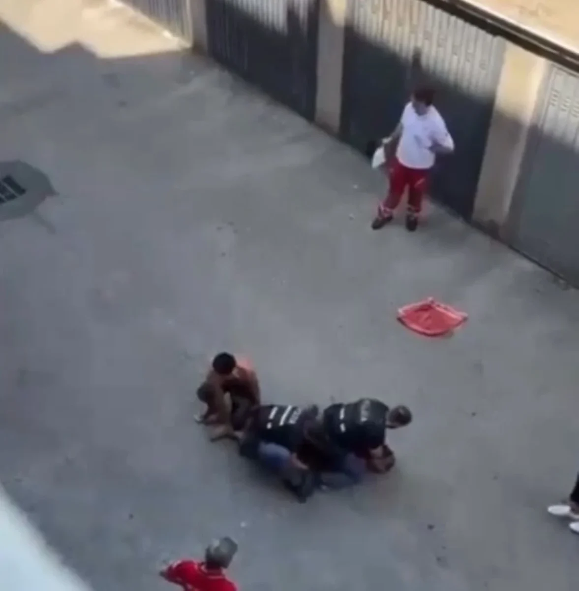 Fakir morto a Bologna, lo sgomento per i nuovi video pubblicati: l’orrore davanti ai sanitari