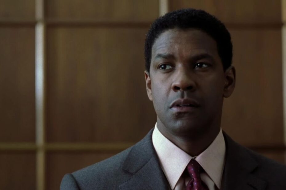 in foto Denzel Washington protagonista del film John Q