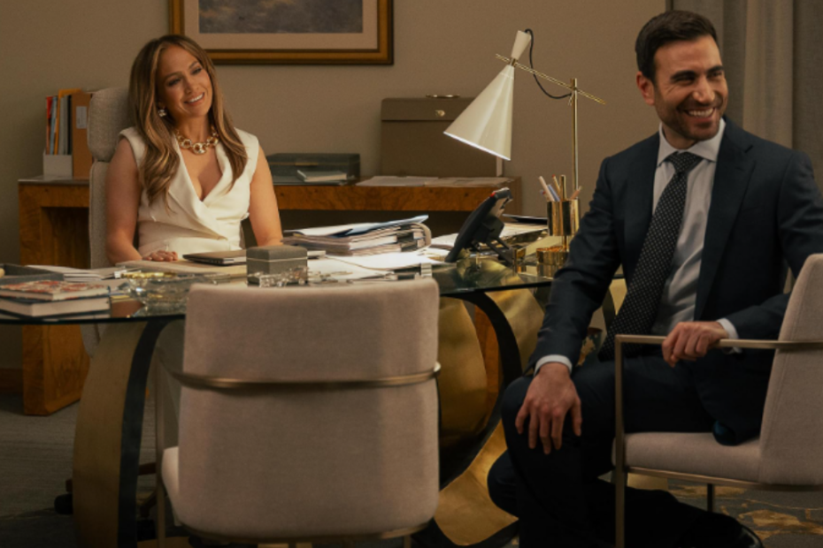 in foto i protagonisti di Office Romance