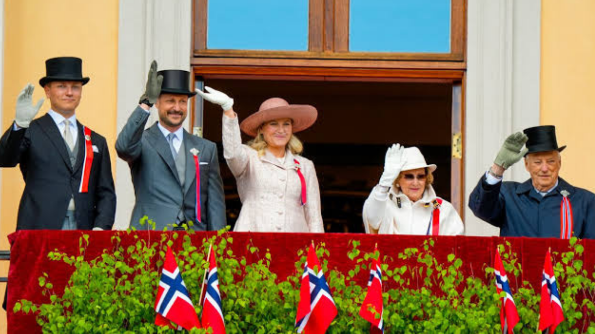 addio ad harald v di norvegia il figlio haakon sale al trono a 53 anni da Thesocialpost.it addio ad harald v di norvegia il figlio haakon sale al trono a 53 anni