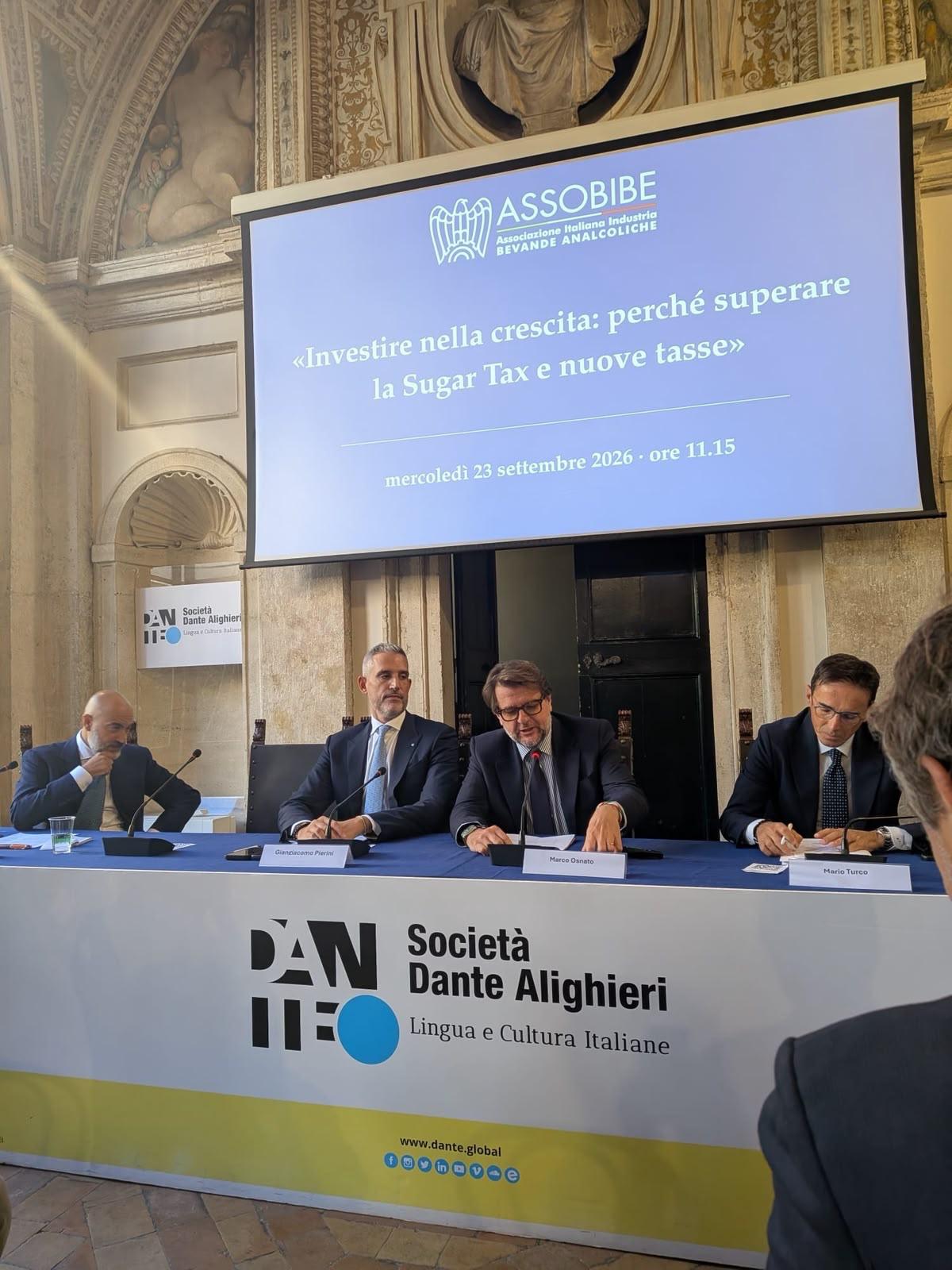 Relatori al convegno Assobibe sulla sugar tax a Palazzo Firenze