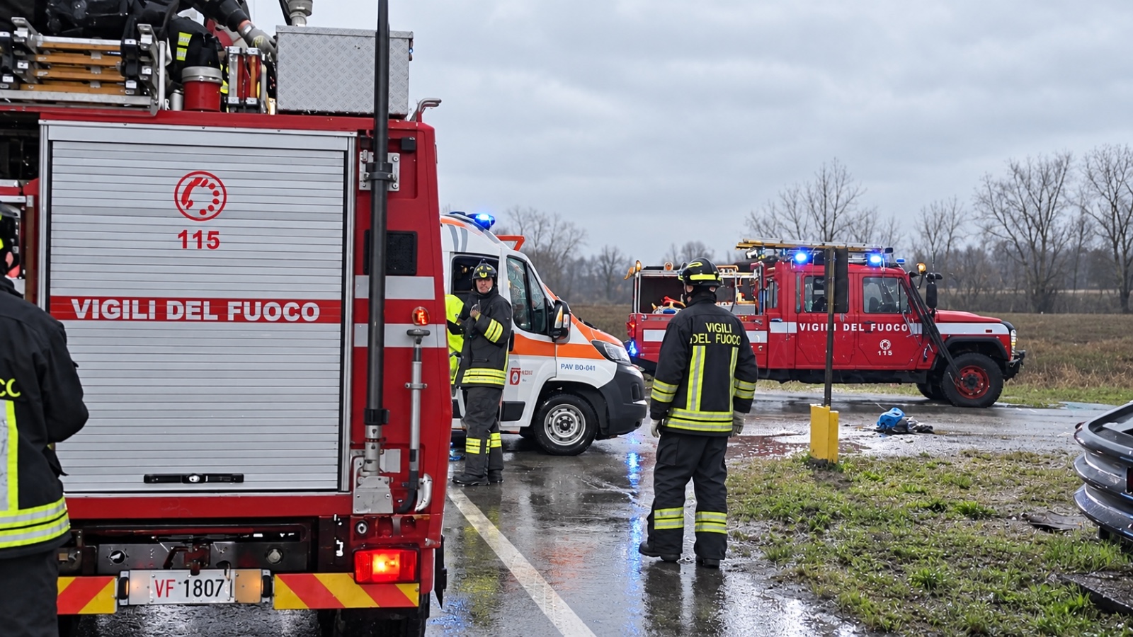 gravissimo incidente sulla provinciale 14enne investito mentre torna a casa da Thesocialpost.it gravissimo incidente sulla provinciale 14enne investito mentre torna a casa