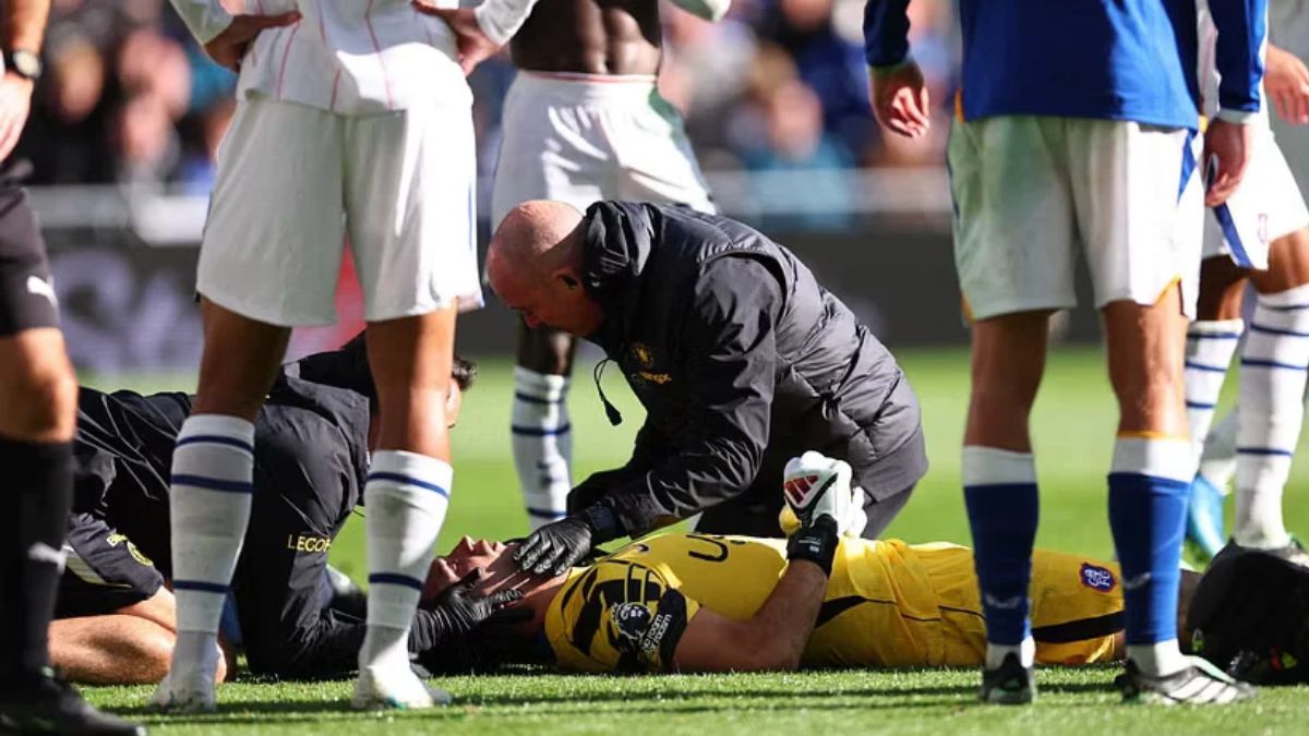 orrore durante la partita scontro violentissimo il campione rimane a terra da Thesocialpost.it orrore durante la partita scontro violentissimo il campione rimane a terra