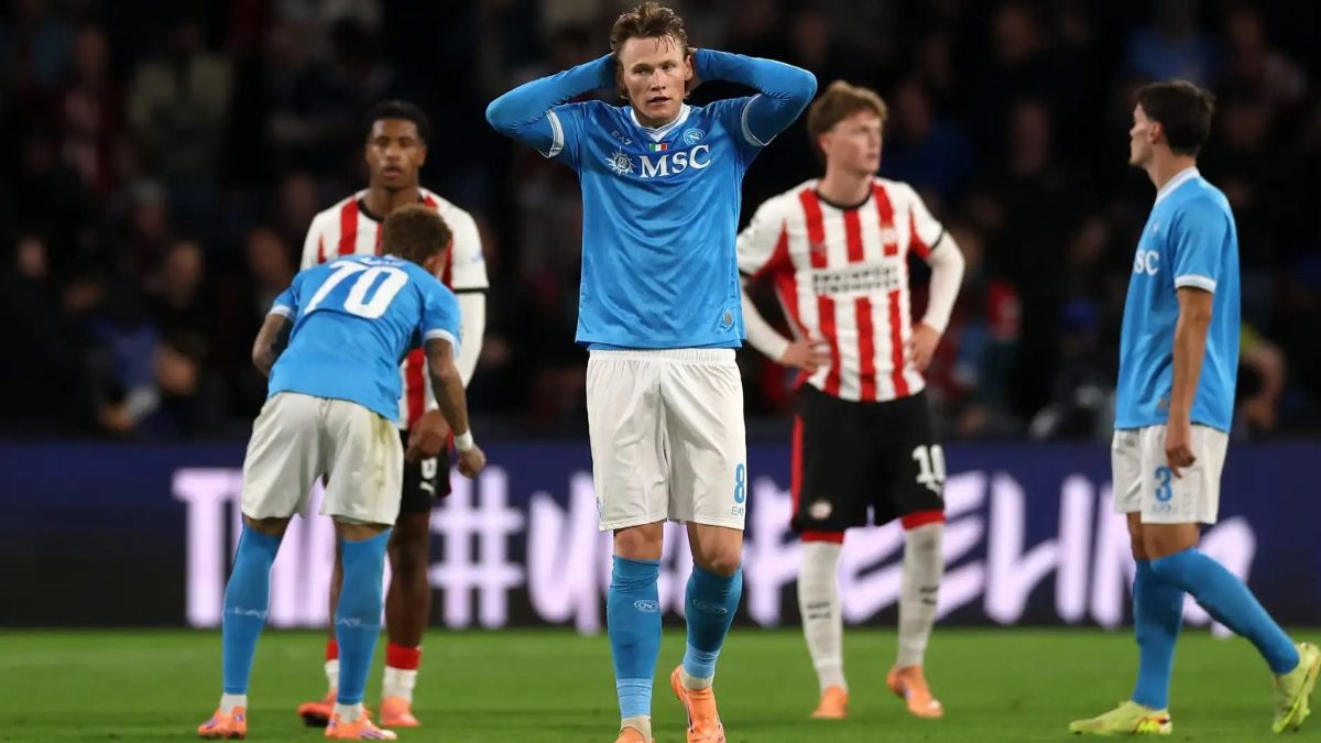 Champions League, il Napoli crolla a Villarreal: 3-1, seconda sconfitta per Allegri