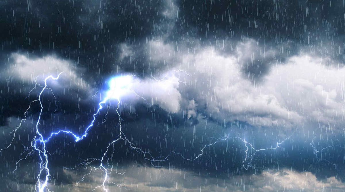 burrasca temporali spaventosi meteo cambia tutto in italia in poche ore dove scatta l8217emergenza da Thesocialpost.it burrasca temporali spaventosi meteo cambia tutto in italia in poche ore dove scatta l8217emergenza