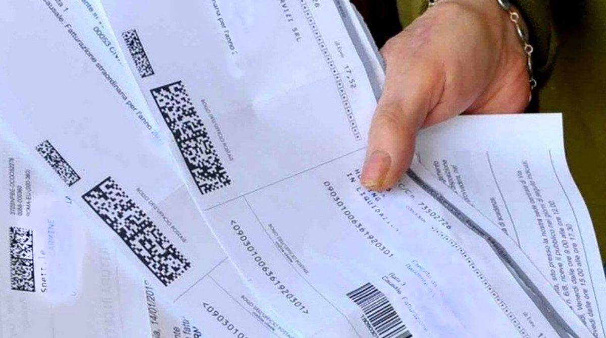 decreto bollette l8217annuncio 232 appena arrivato cosa cambia per le famiglie italiane da Thesocialpost.it decreto bollette l8217annuncio 232 appena arrivato cosa cambia per le famiglie italiane