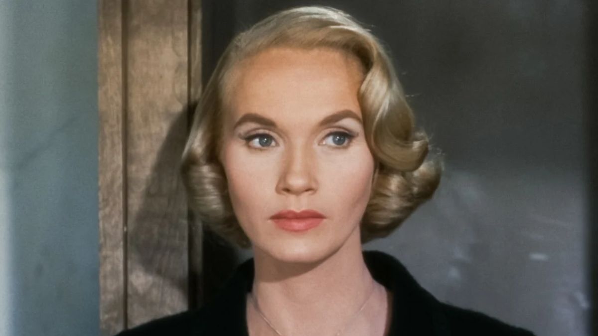 ha fatto la storia del cinema morta la grande attrice lutto profondo da Thesocialpost.it ha fatto la storia del cinema morta la grande attrice lutto profondo